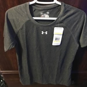 Under Armour women's shirt